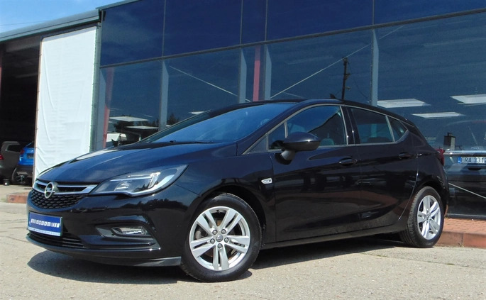 Opel Astra cena 63500 przebieg: 95303, rok produkcji 2019 z Sokółka małe 277